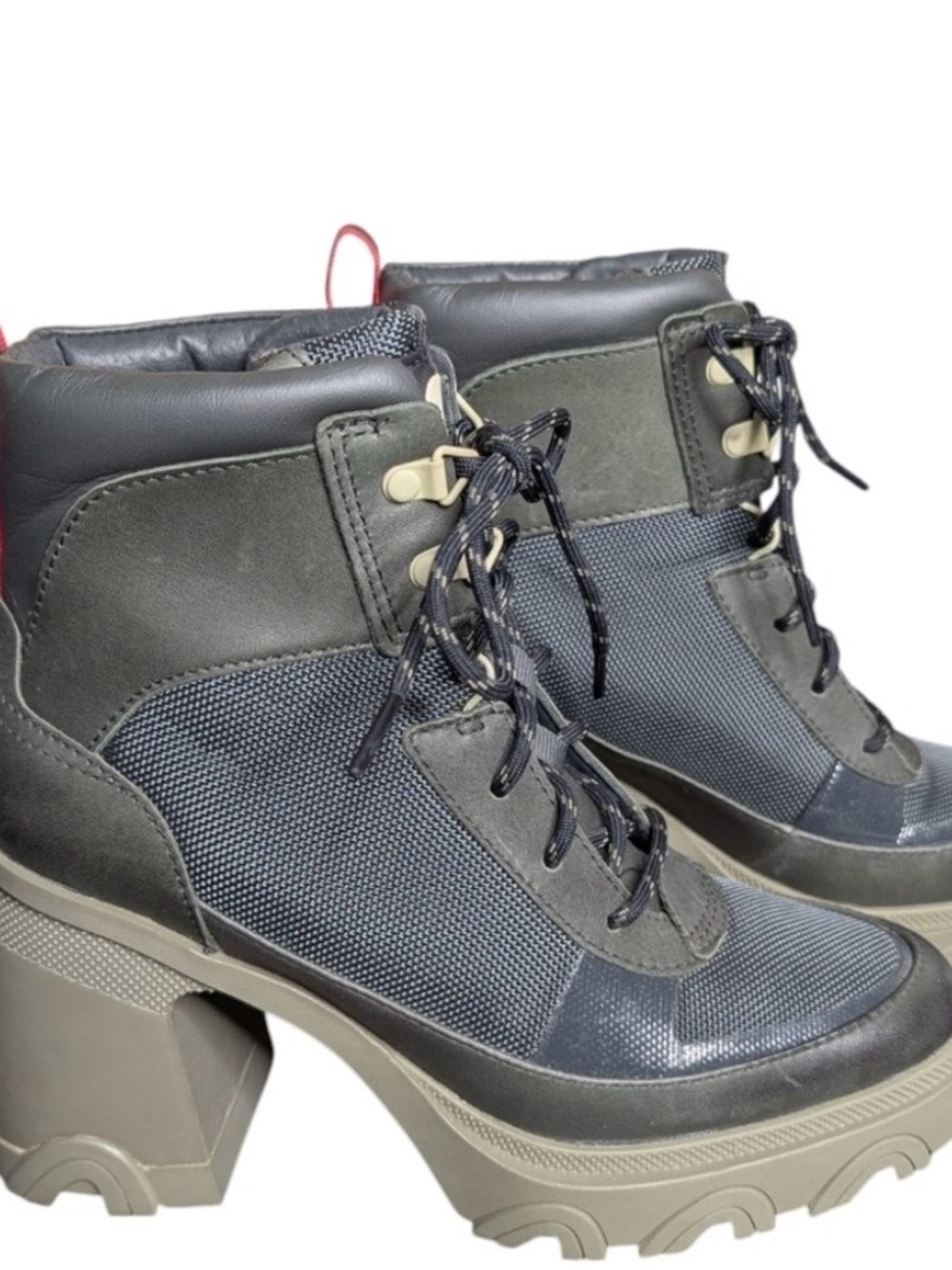 Sorel Brex Women's Heel Lace Army Green Leather  Ankle Booties Size 7.5